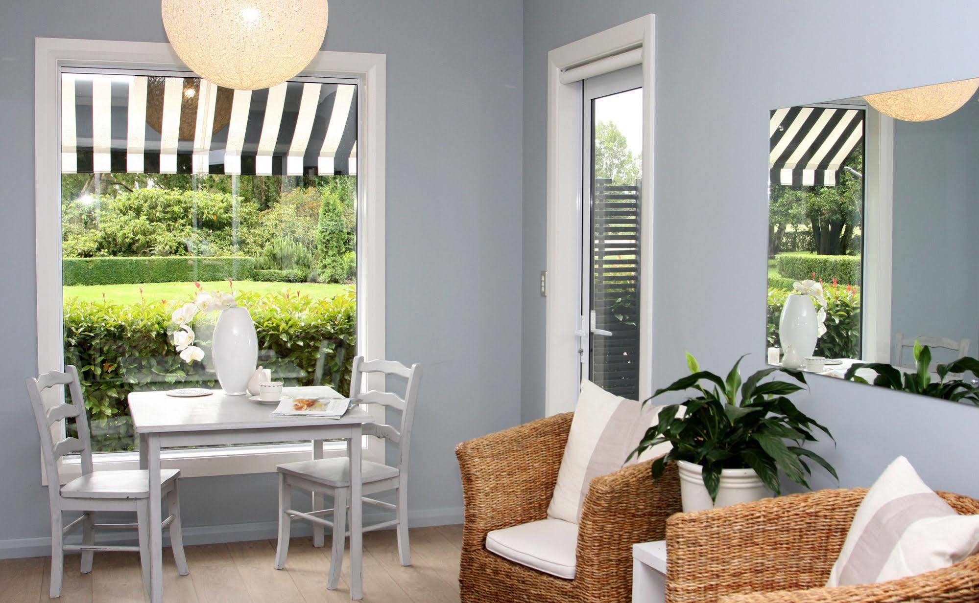 Revive On Oakview Boutique Beauty And Accommodation Ashburton Buitenkant foto